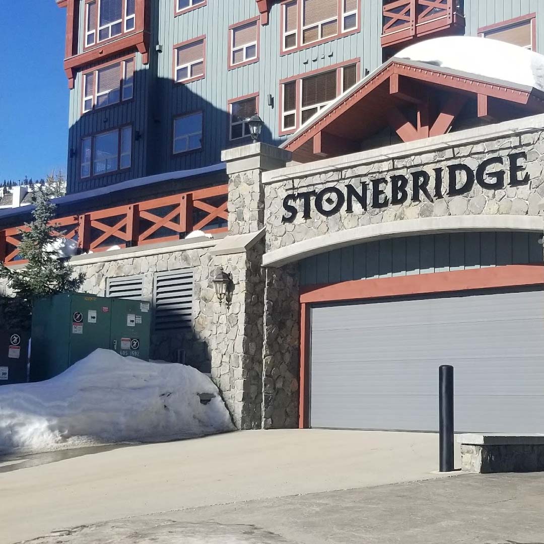where is the best place to buya condo at big white